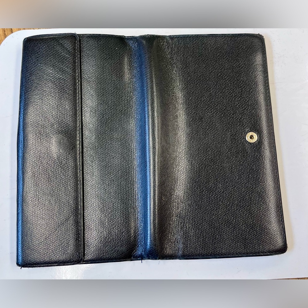 Chanel Caviar Long Wallet - Picture 6 of 14